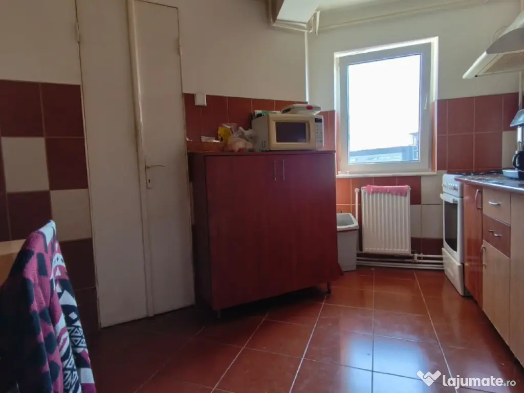 Apartament 2 camere decomandate in Deva, zona Iuliu Maniu 