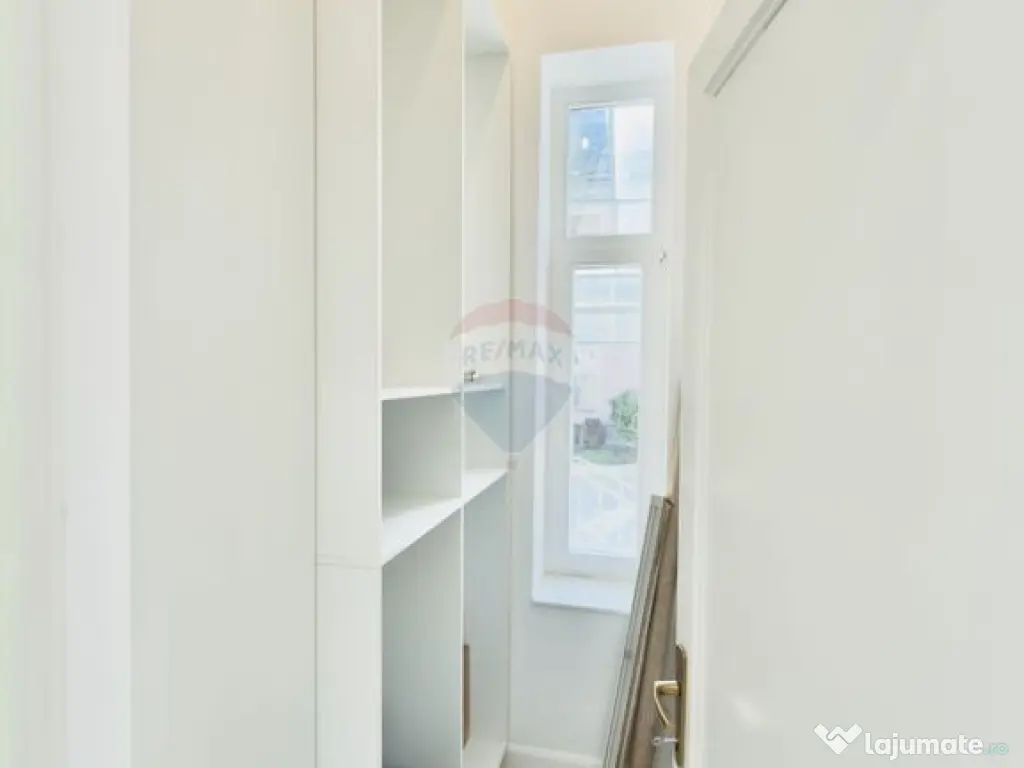 Apartament cu 2 camere de închiriat în zona Ultracentral 