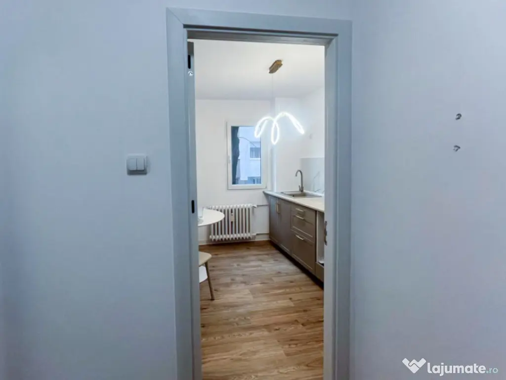 Apartament 2 camere, decomandat, Bulevardul Carol I, zona Ga 