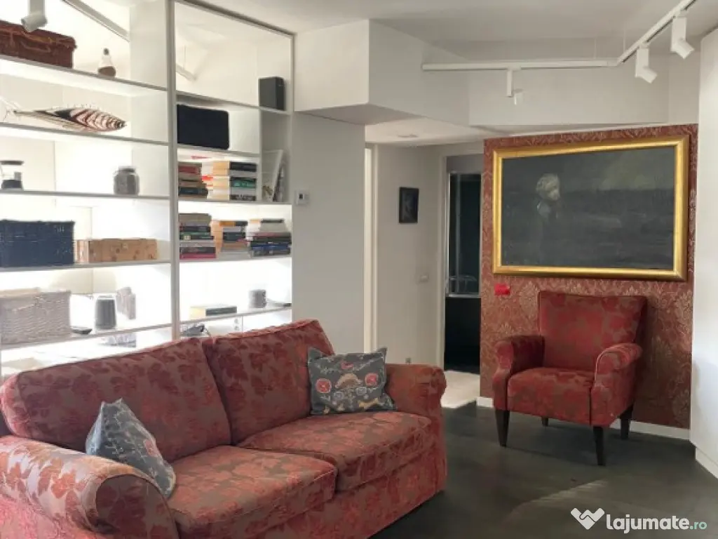 Unirii in Y-uri, 2 camere, decom., etaj 1 