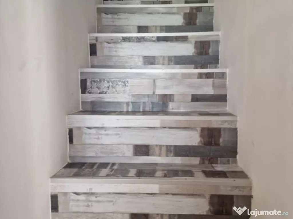 Zona Centrul Vechi Subsol Parter si Mezanin suprafata de ... 