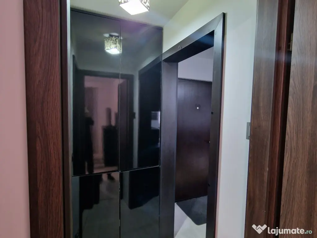 Inchiriez apartament 2 camere 