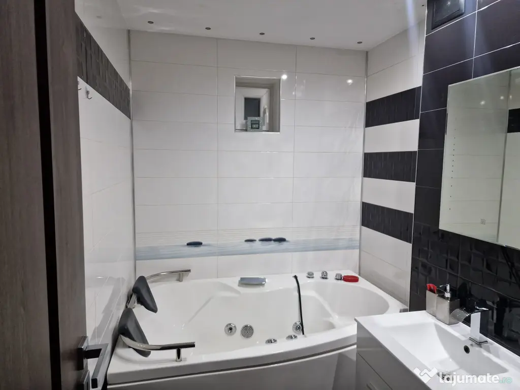 Inchiriez apartament 2 camere 