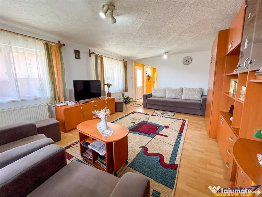 Casa primiroate in decor valoros si rodnic teren de 850mp, I 