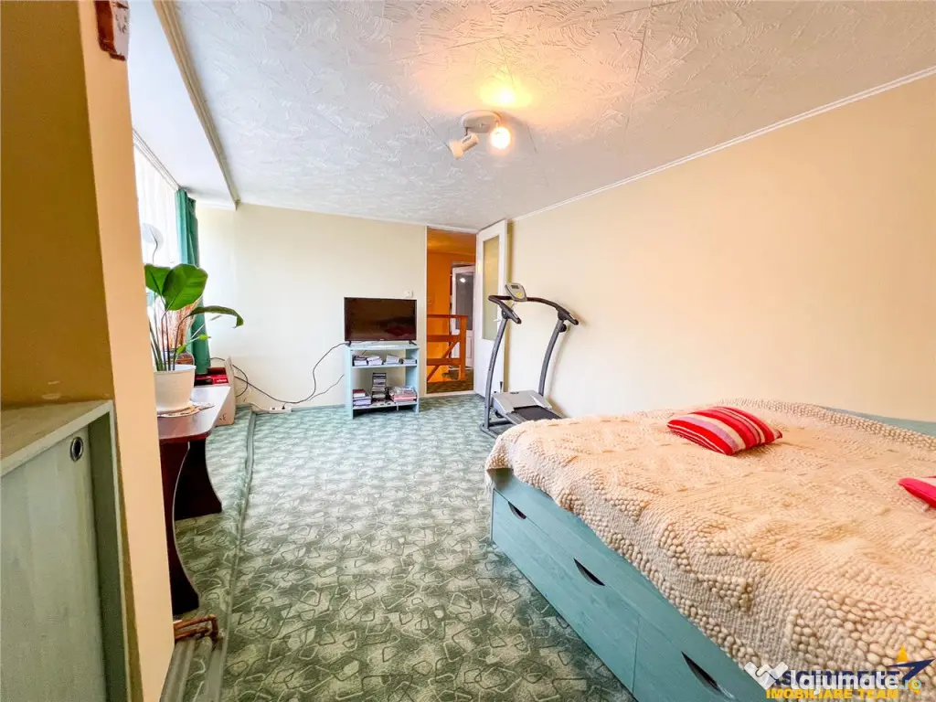 Casa primiroate in decor valoros si rodnic teren de 850mp, I 