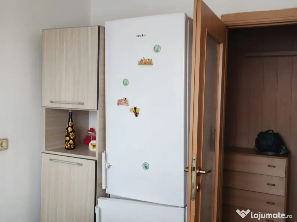 apartment 2 camere de închiriat 