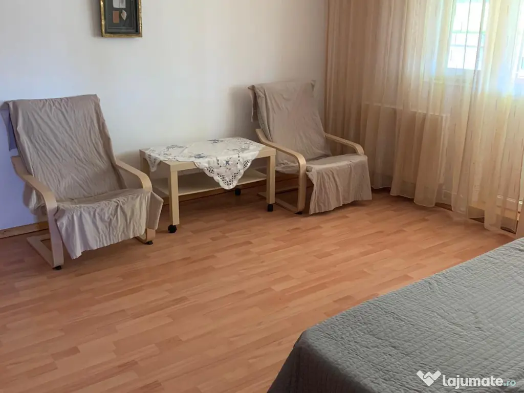apartment 2 camere de închiriat 