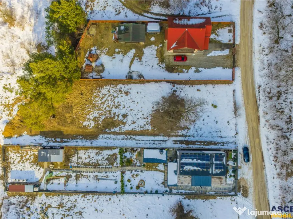 Film! Teren intravilan pe 1.300mp, arie apreciabila de case, 