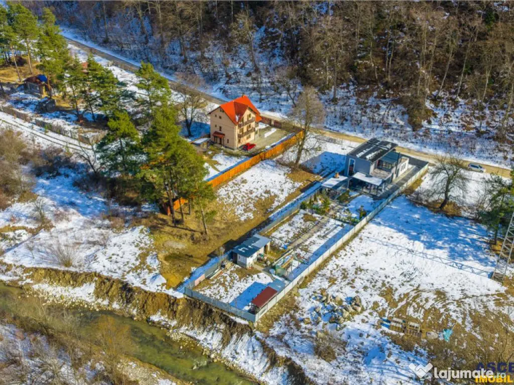 Film! Teren intravilan pe 1.300mp, arie apreciabila de case, 