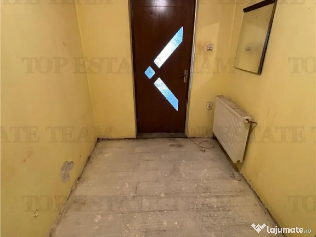 Casa renovabila 3 camere decomandate locuinta sau investiti 