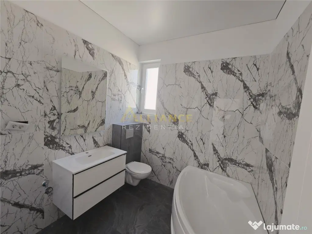 Casa individuala- 4 camere- 371mp teren- placa de beton 