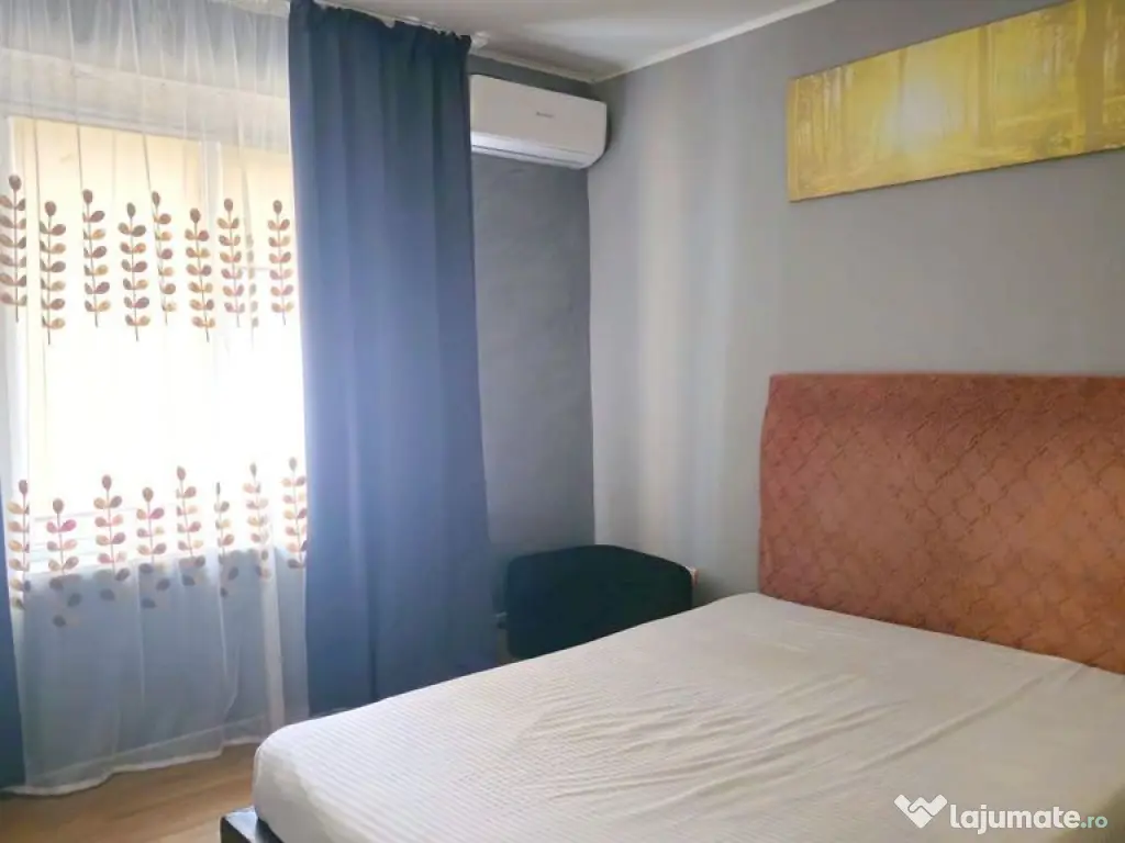 Apartament cu 2 camere la casa, 70 mp - zona centrala 