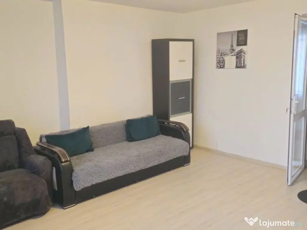 Apartament cu 2 camere la casa, 70 mp - zona centrala 