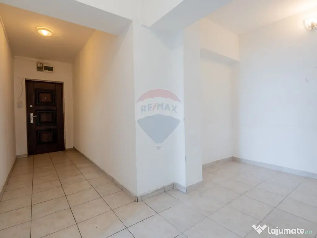 VANZARE 3 CAMERE DECOMANDAT cu VEDERE PANORAMICĂ LAC | E...