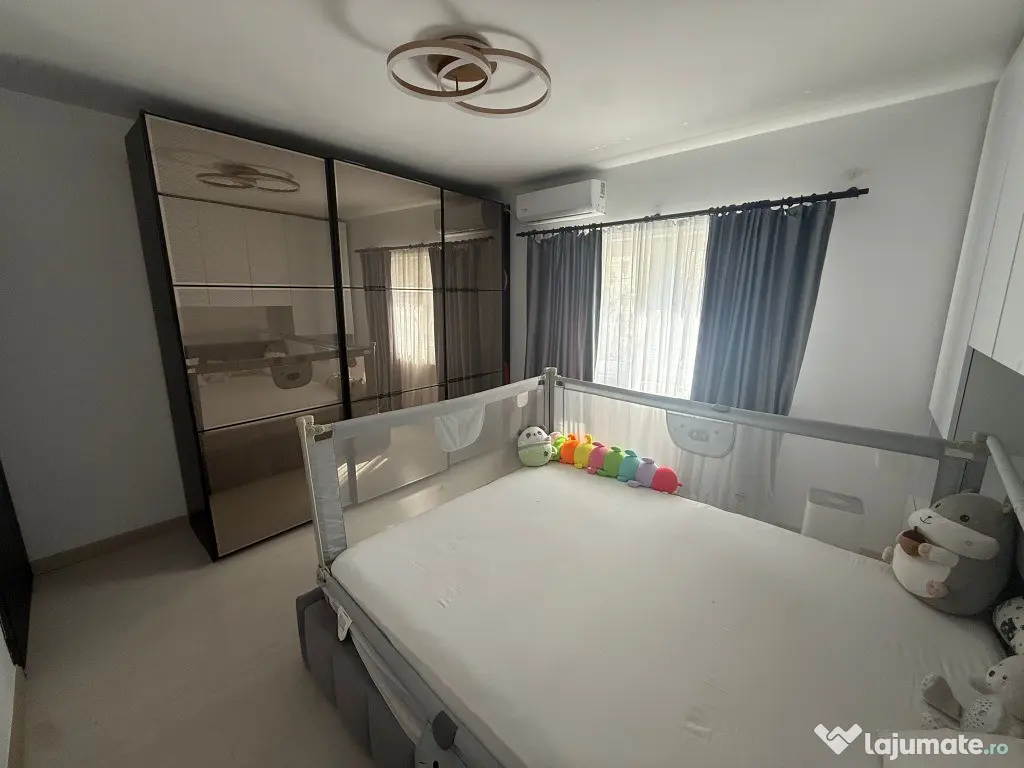 Apartament 2 camere decomandat loc parcare inclus PROPRIETAR Deleni