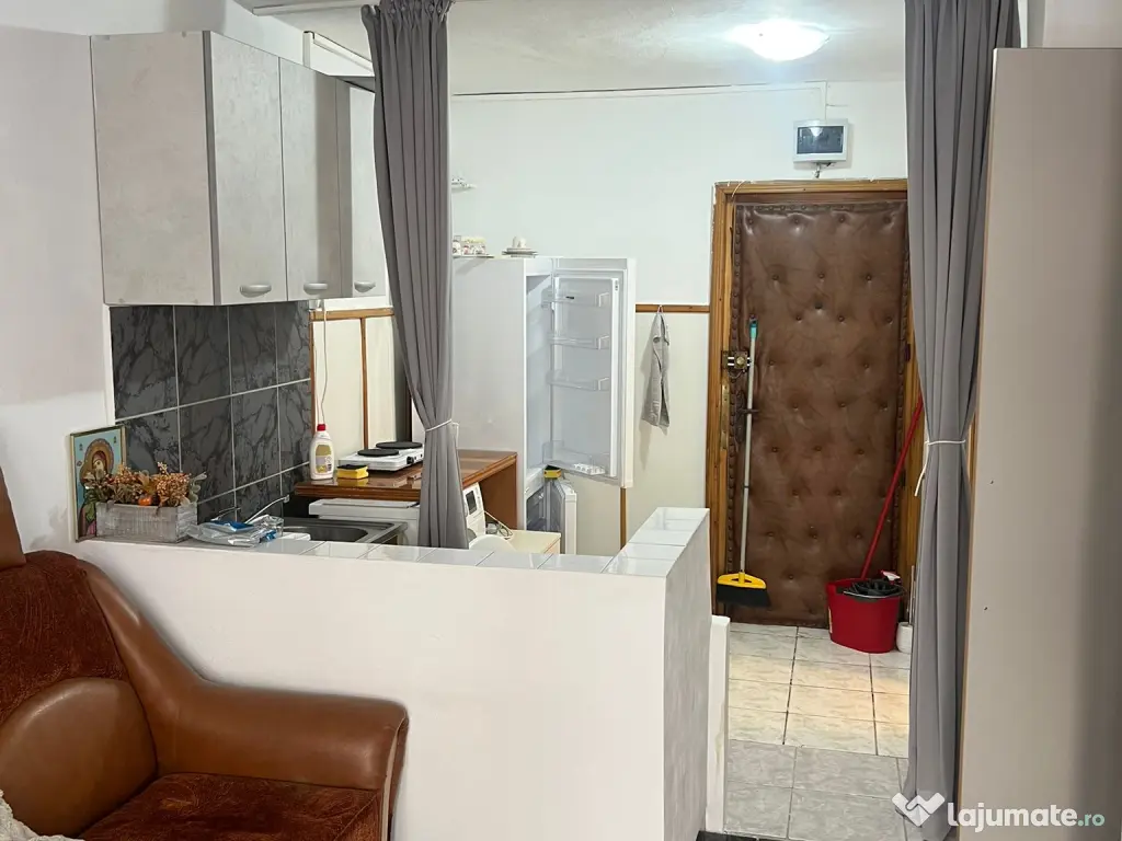 De inchiriat camera de camin Uzina 2 