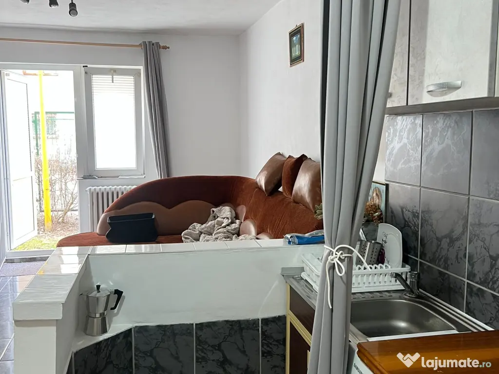 De inchiriat camera de camin Uzina 2 