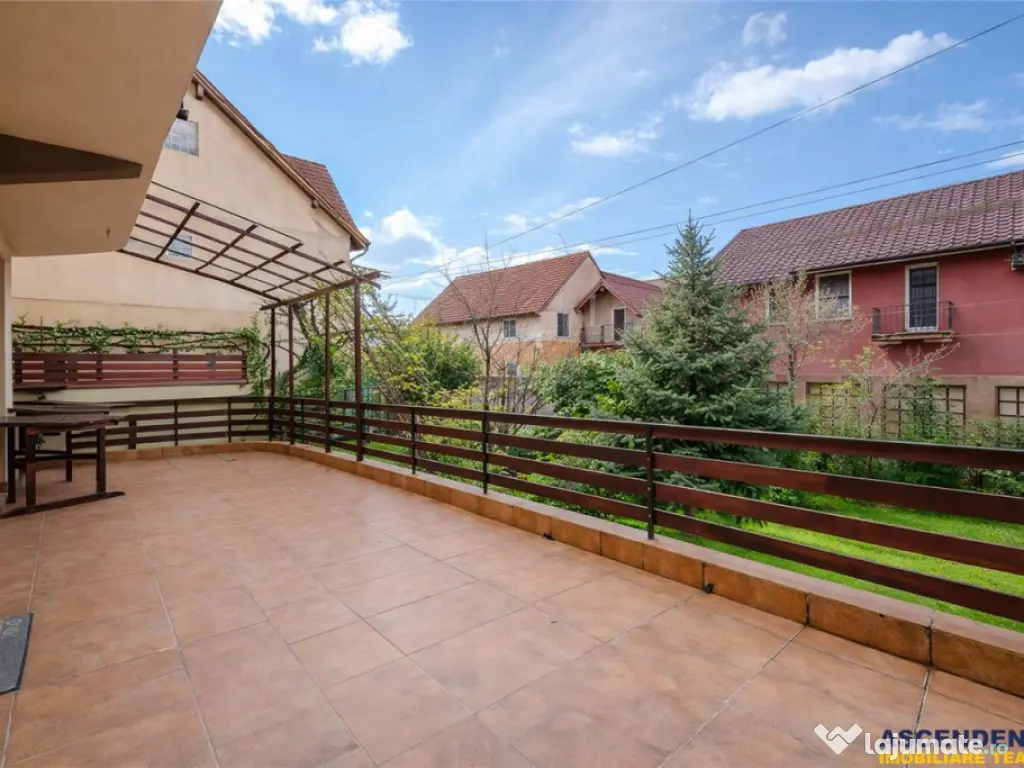 FILM! Resedinta cu identitate arhitecturala, 700mp teren, ga 