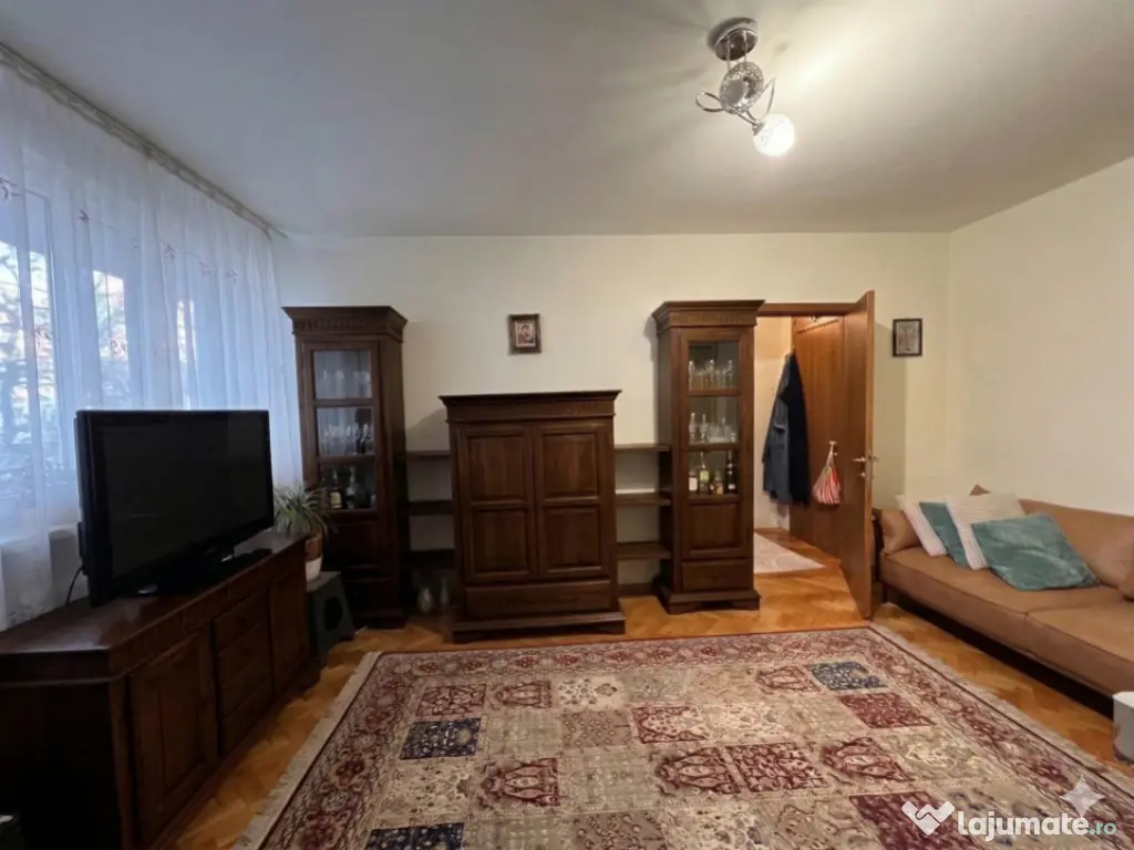 Apartament 2 camere Mihalache. Metrou.