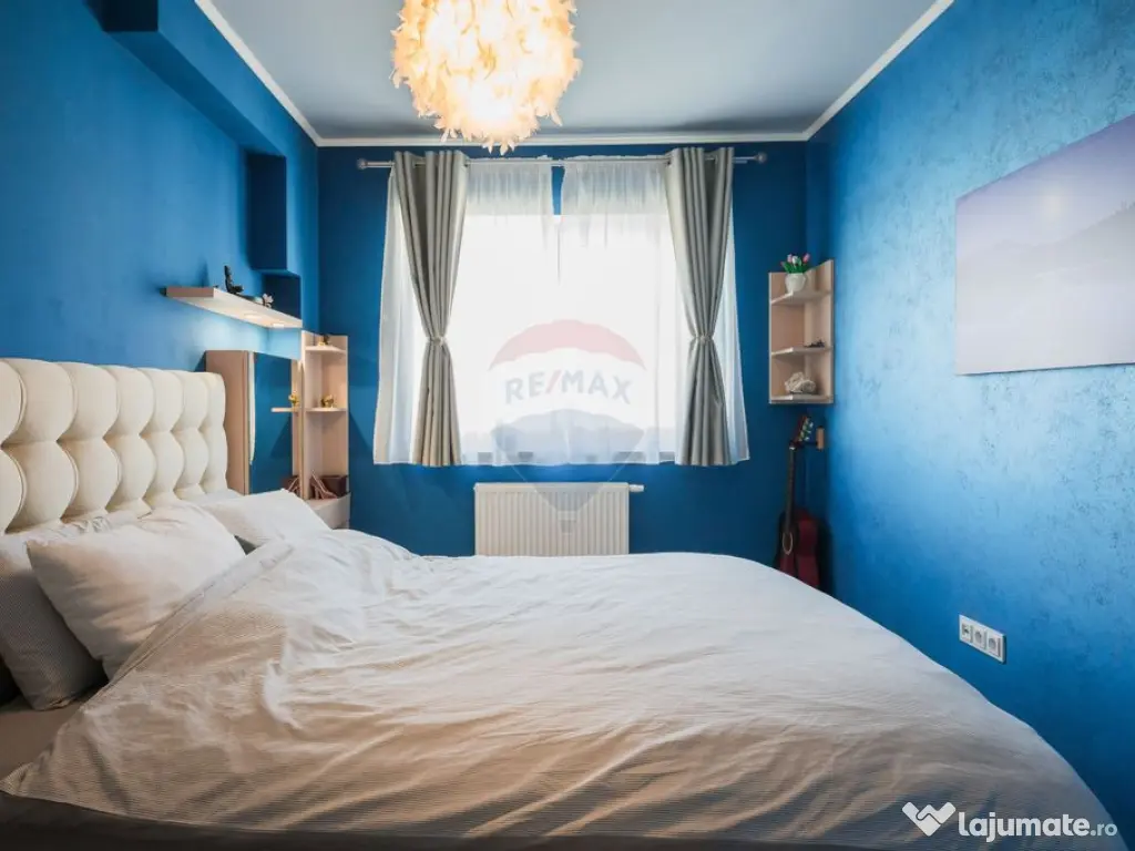 Apartament 3 camere tip duplex cu parcare si boxa la Maur... 