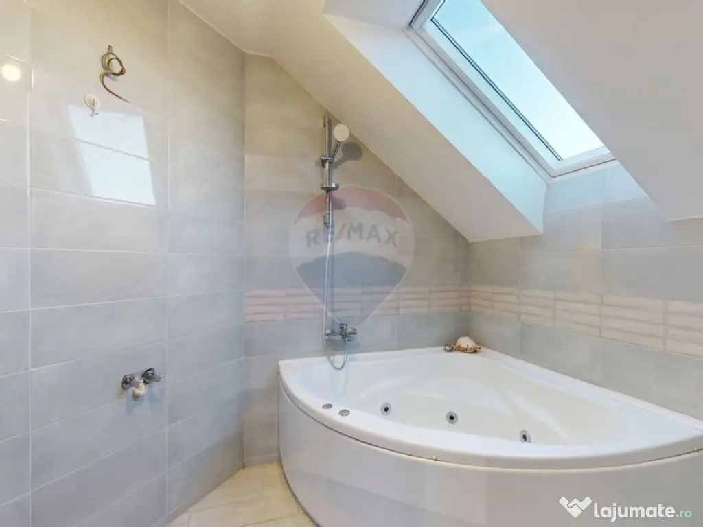 Casă de vânzare în Brașov Avantgarden, construcție 2... 