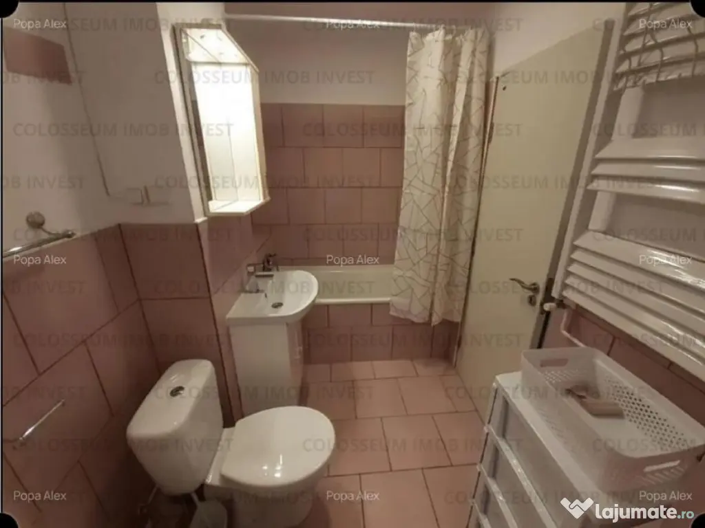 Apartament 2 camere, decomandat - zona Centrul Civic 