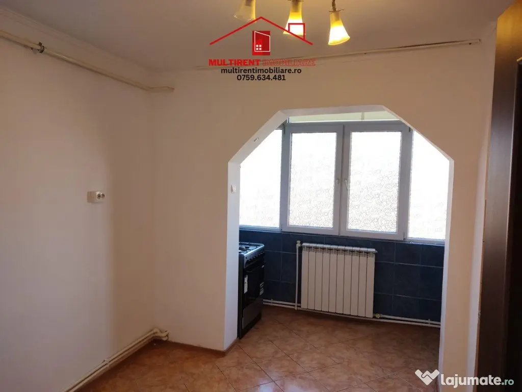 Apartament 3 camere cu centrala pe gaz ! 