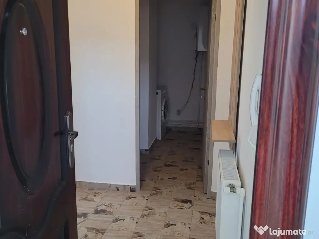 Garsoniera de inchiriat zona Auchan TITAN 