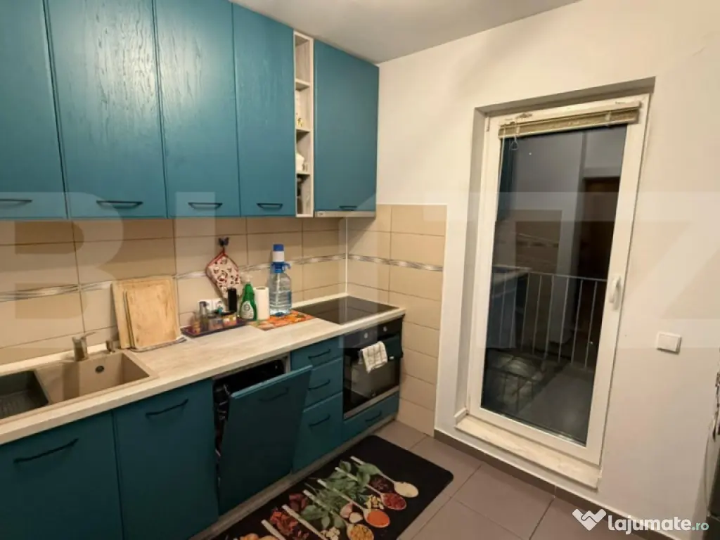 Apartament cu 2 camere, 60 mp, parcare subterana, zona Dambu 