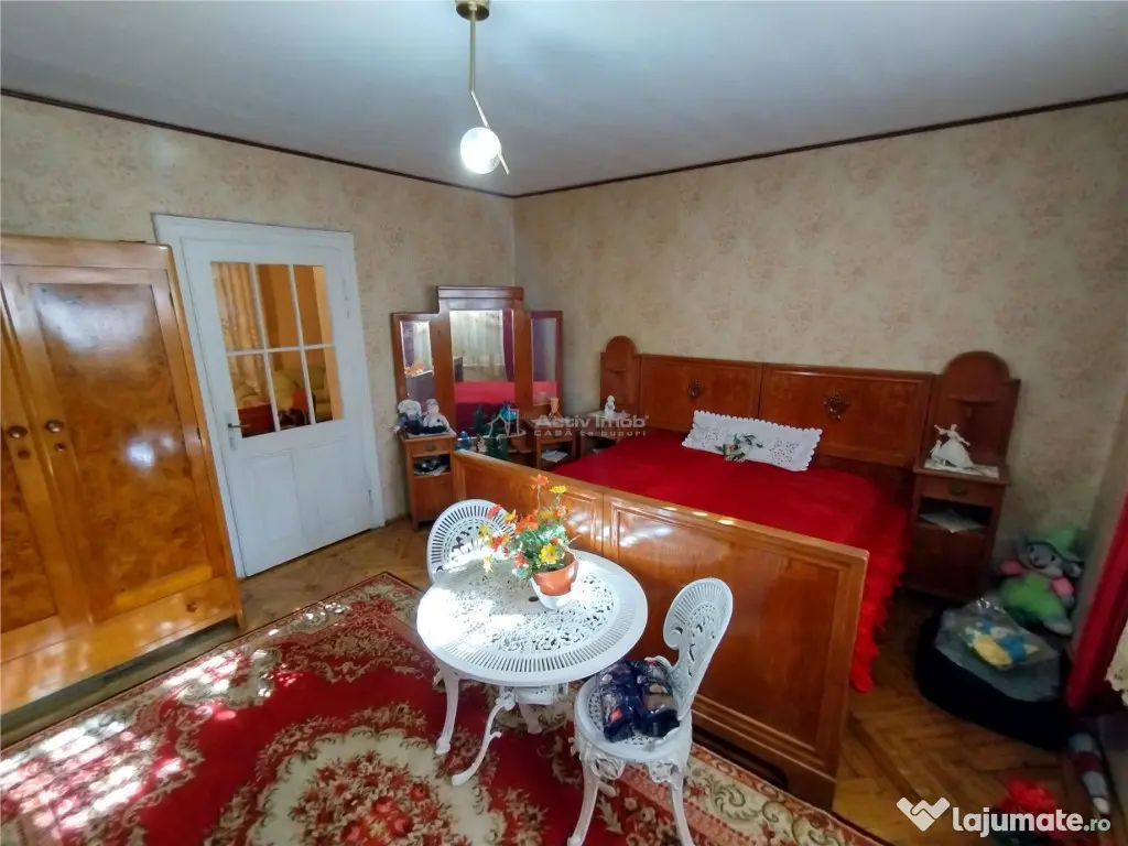 Oravita, Casa 145MP, Strada Spitalului, Pret Usor Negociabil 