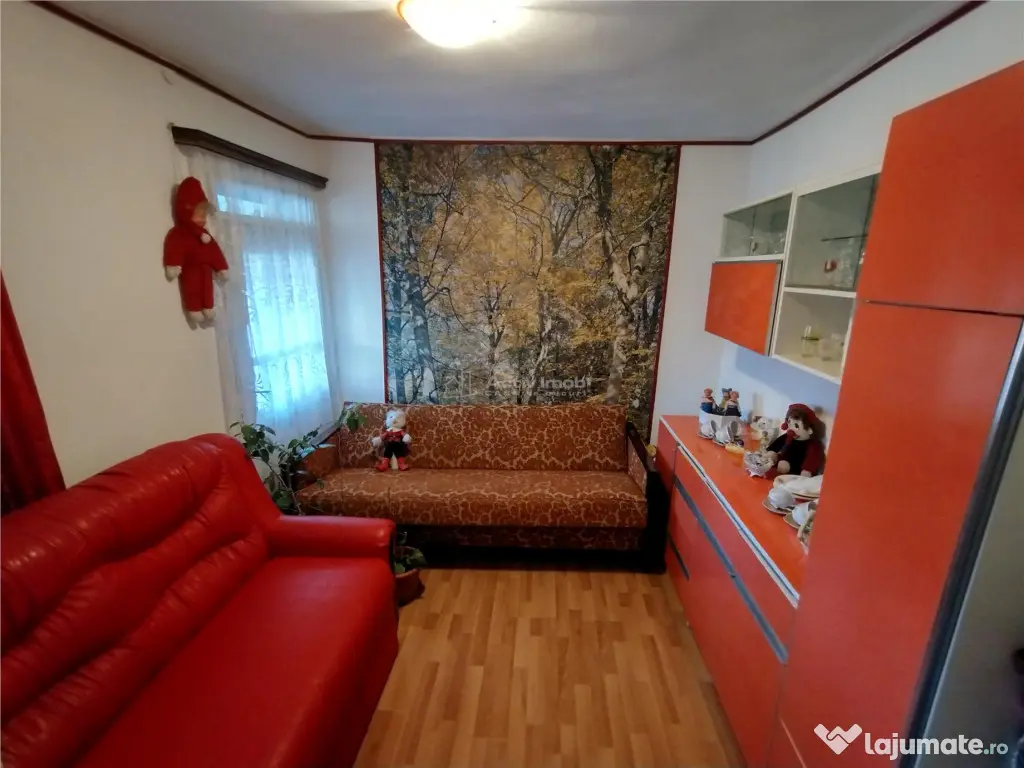 Oravita, Casa 145MP, Strada Spitalului, Pret Usor Negociabil 
