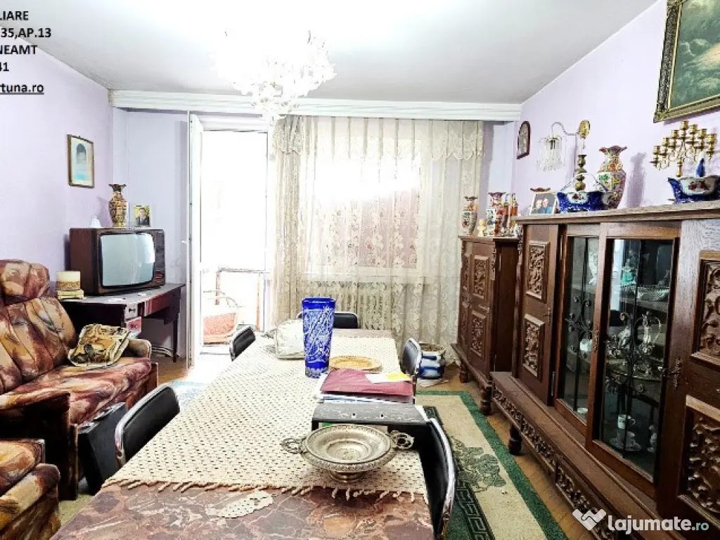 Apartament 4 camere, cu boxa, Bd.Traian, zona BCR 