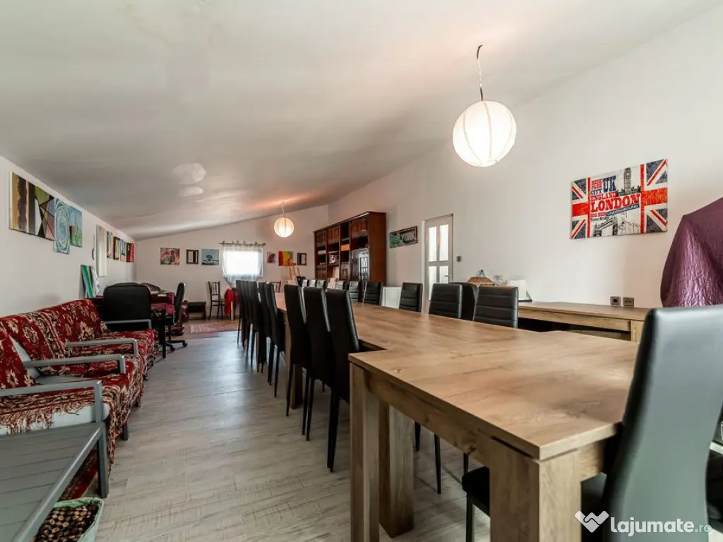 Casă spațioasă în mijlocul orasului, Str. Constantin ... 