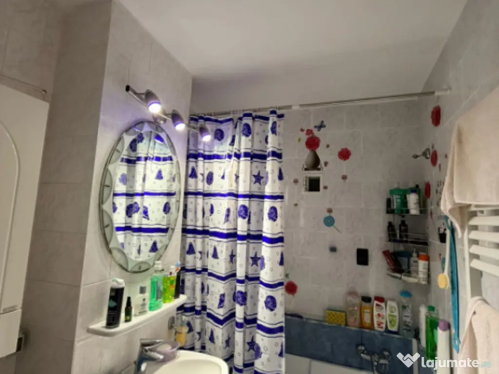 Apartament 3 camere, situat in zona Tomis Nord 