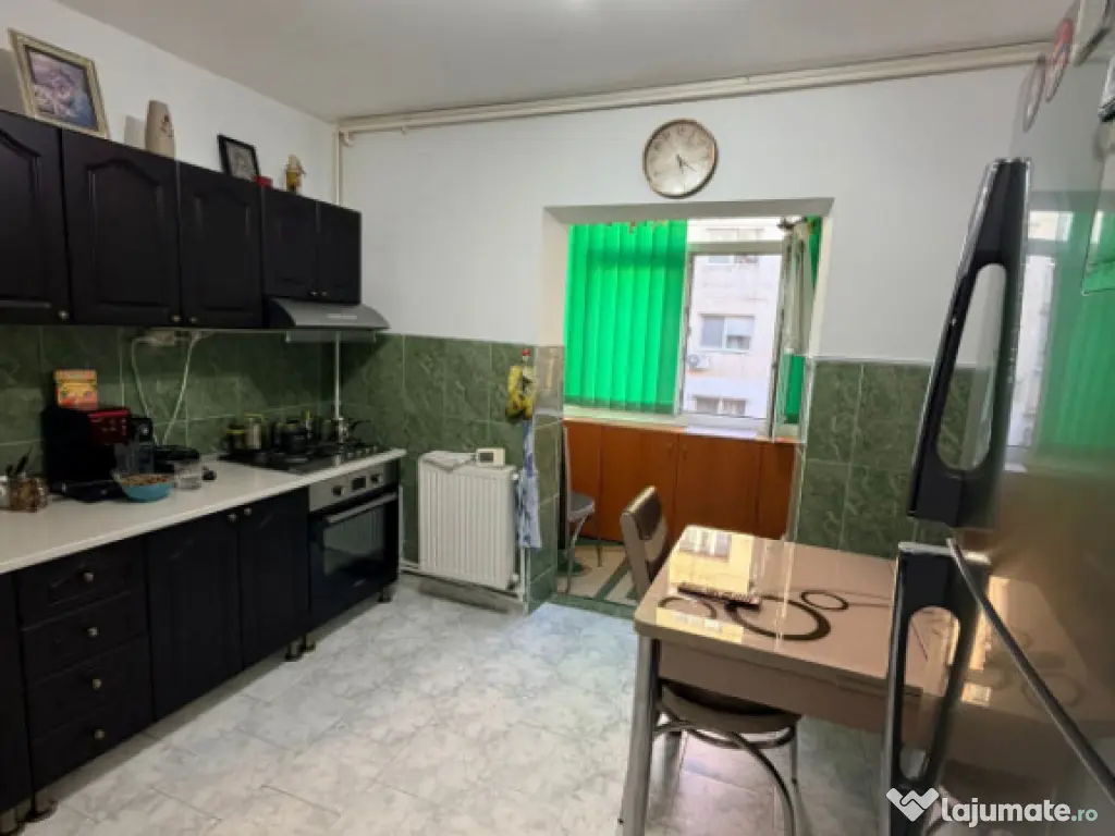 Apartament 3 camere, situat in zona Tomis Nord 