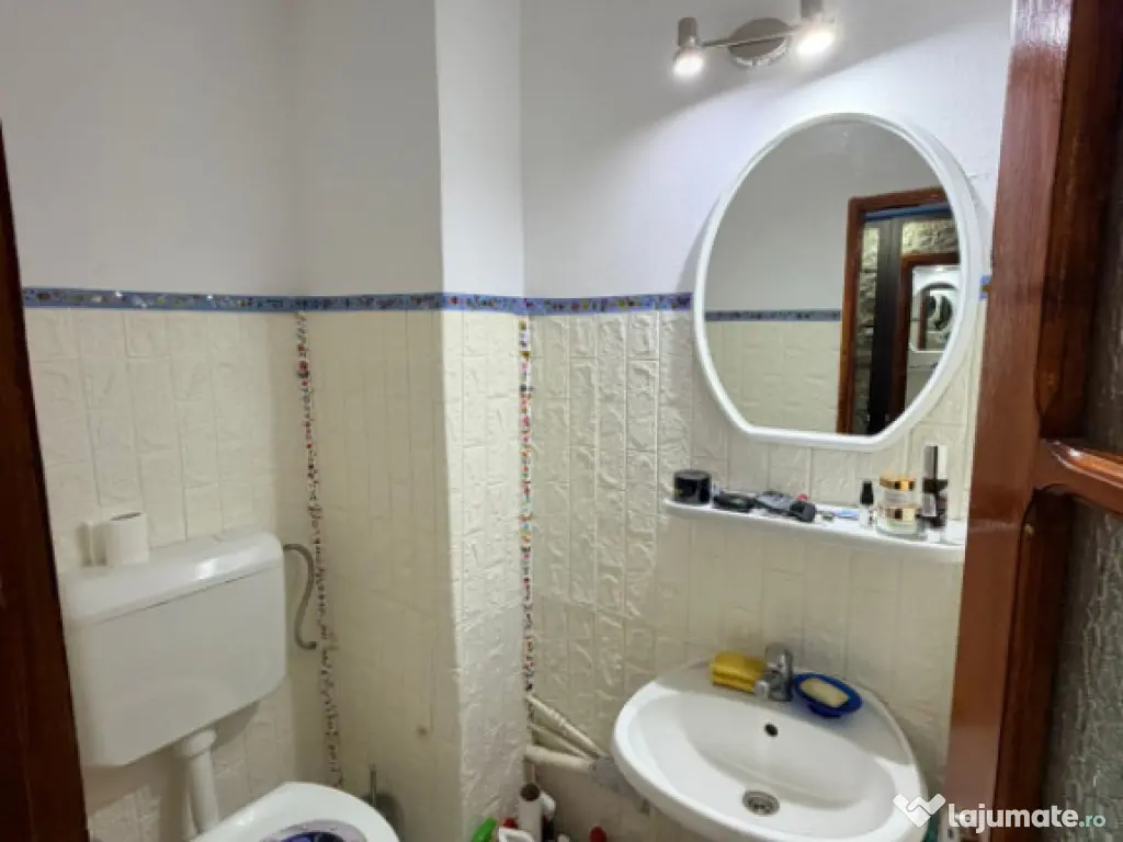 Apartament 3 camere, situat in zona Tomis Nord 