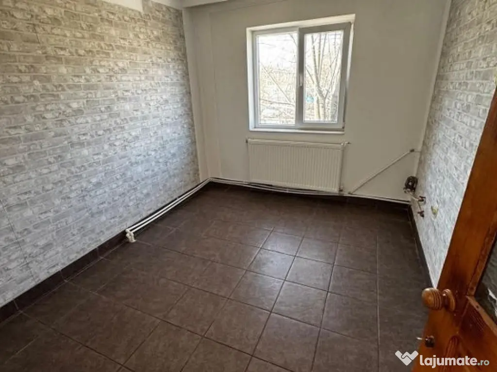 Casa/Vila 6camere-zona Delfinariu