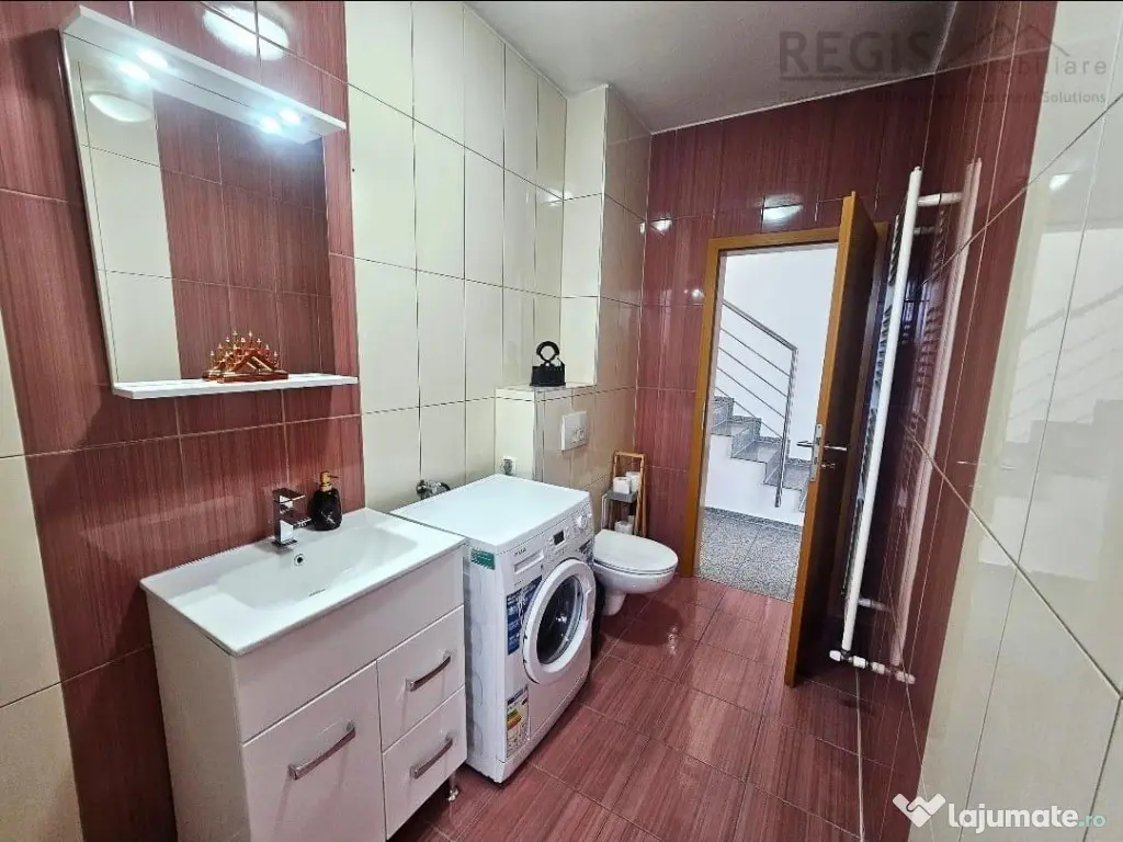 Casa 5 camere de inchiriat in Florilor 