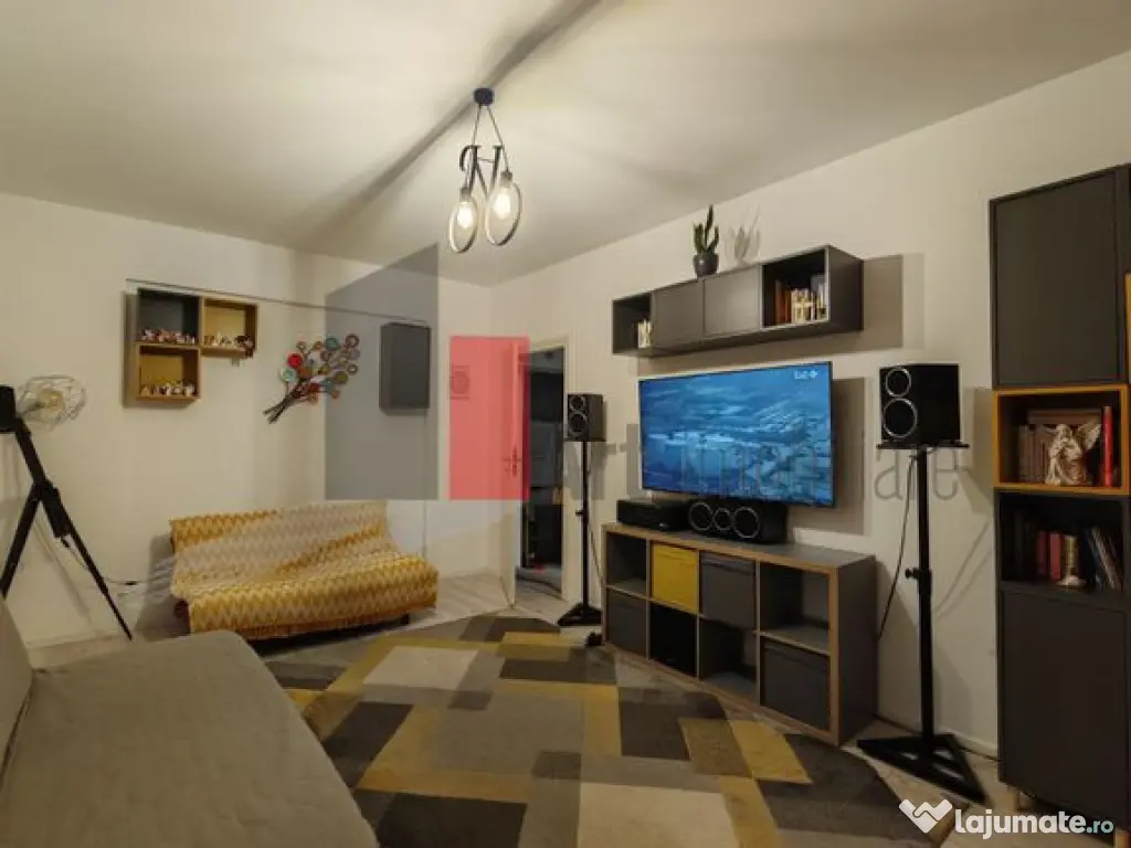 Apartament cu 2 camere de vanzare -Pacii-cu centrala-mobi... 