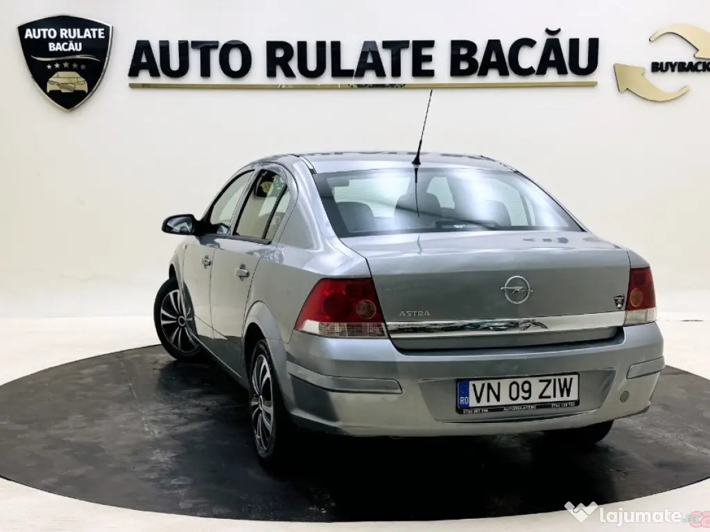 Opel Astra 1.6 Benzina 116CP 2011 Euro 5 