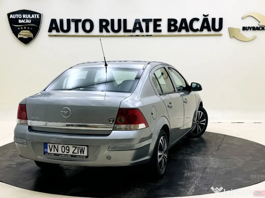 Opel Astra 1.6 Benzina 116CP 2011 Euro 5 