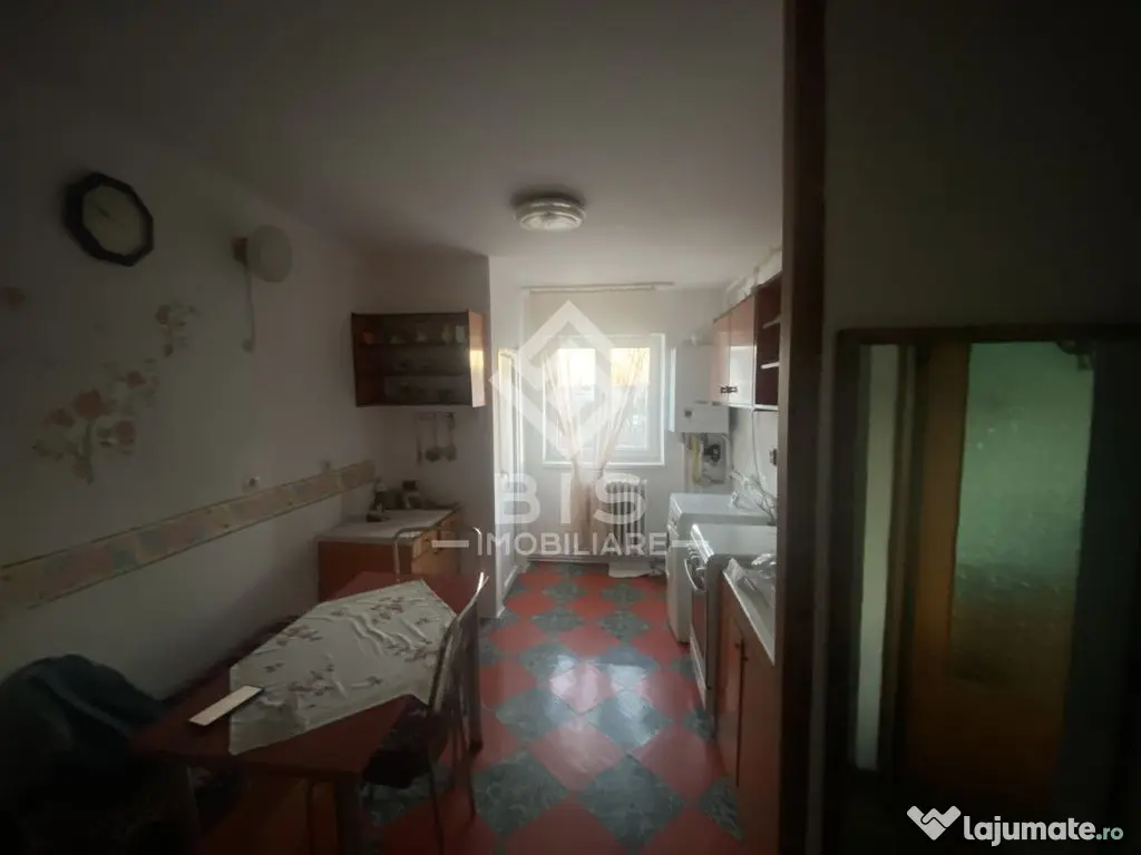 Apartament 2 camere de inchiriat 