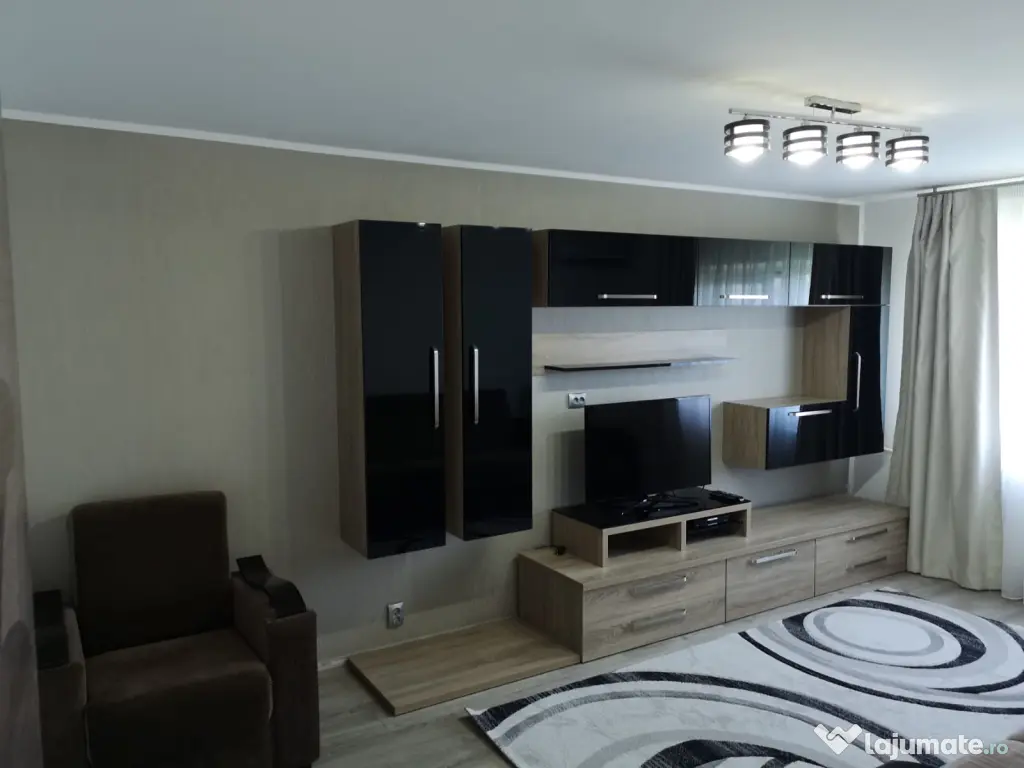 Inchiriez apartament 2 camere, cartier Baneasa, f aproape de parc Herastrau 