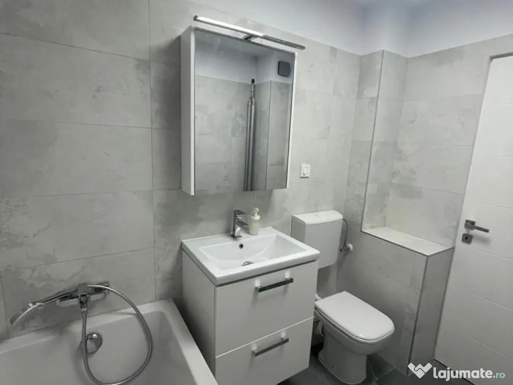 Inchiriez apartament 2 camere, cartier Baneasa, f aproape de parc Herastrau 