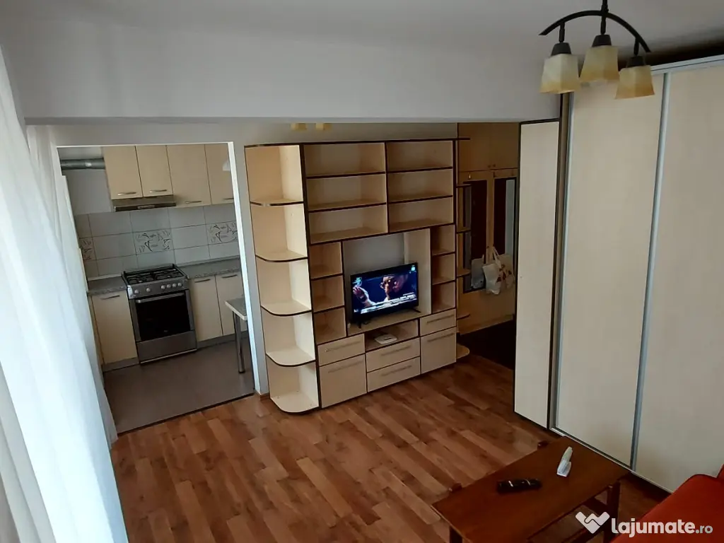 Inchiriez apartament 2 camere 