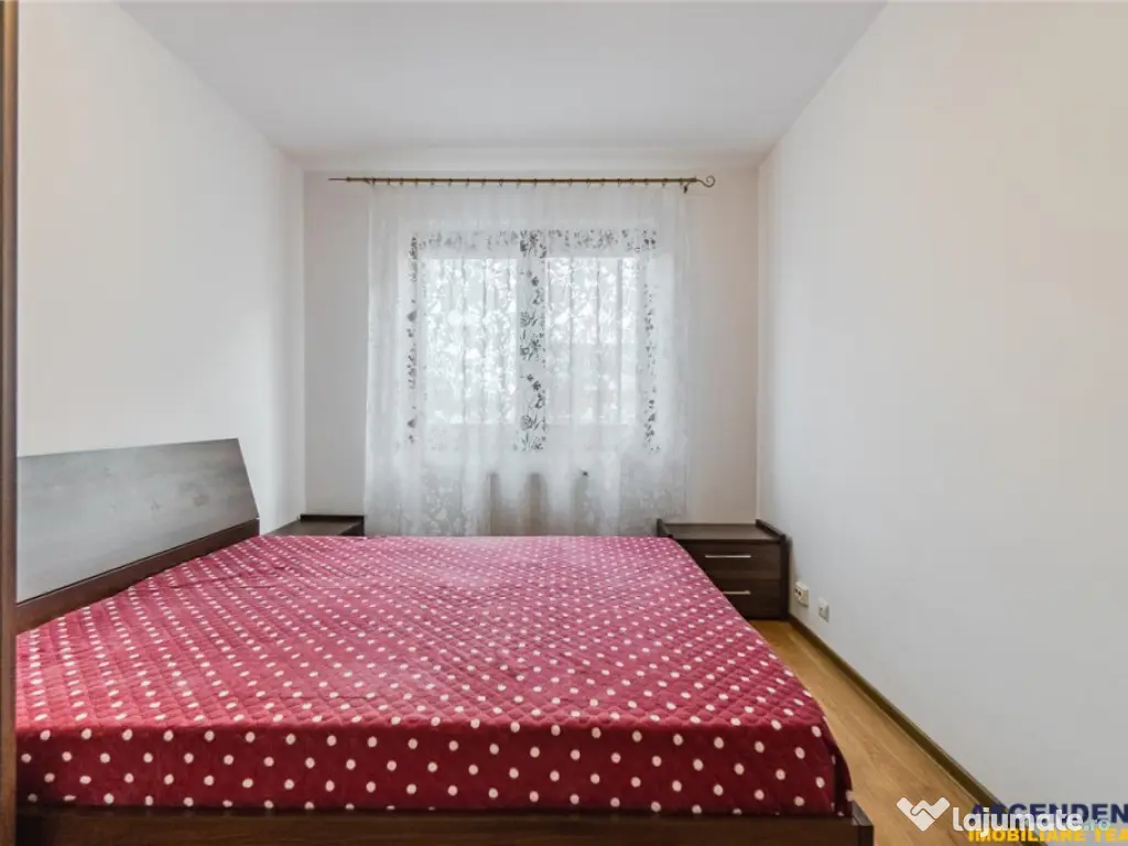 FILM!Apartament 3 camere,2 bai, decomandat,accesorizat,parca 