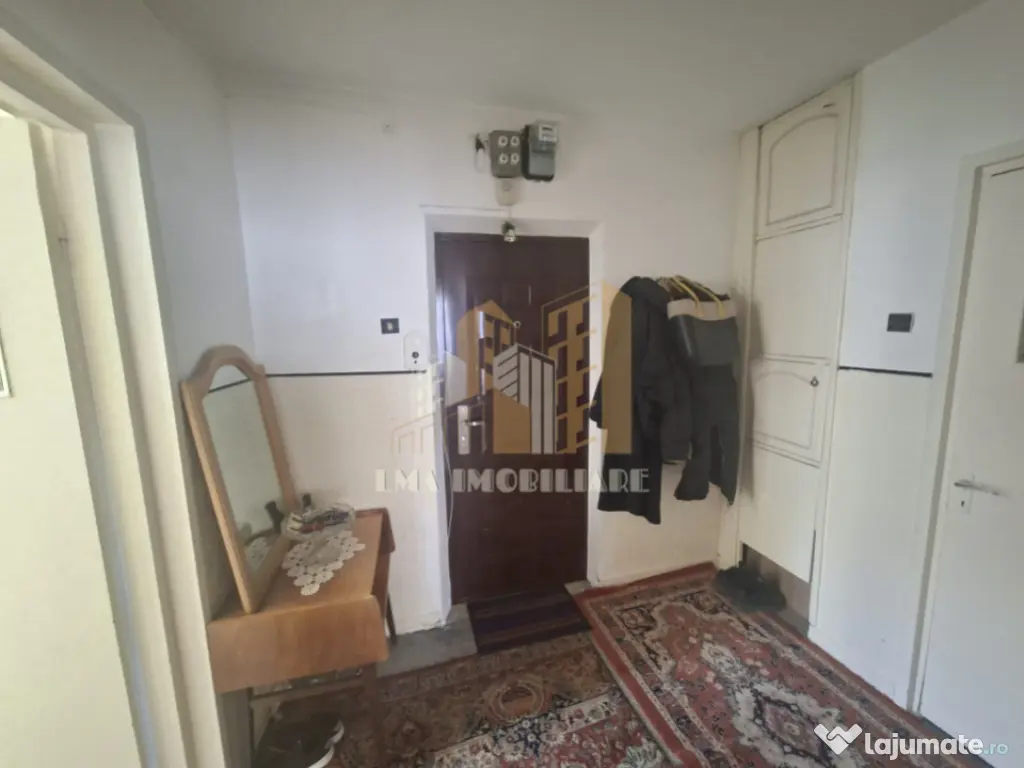 Apartament 2 camere circular Busteni Cezar Petrescu 