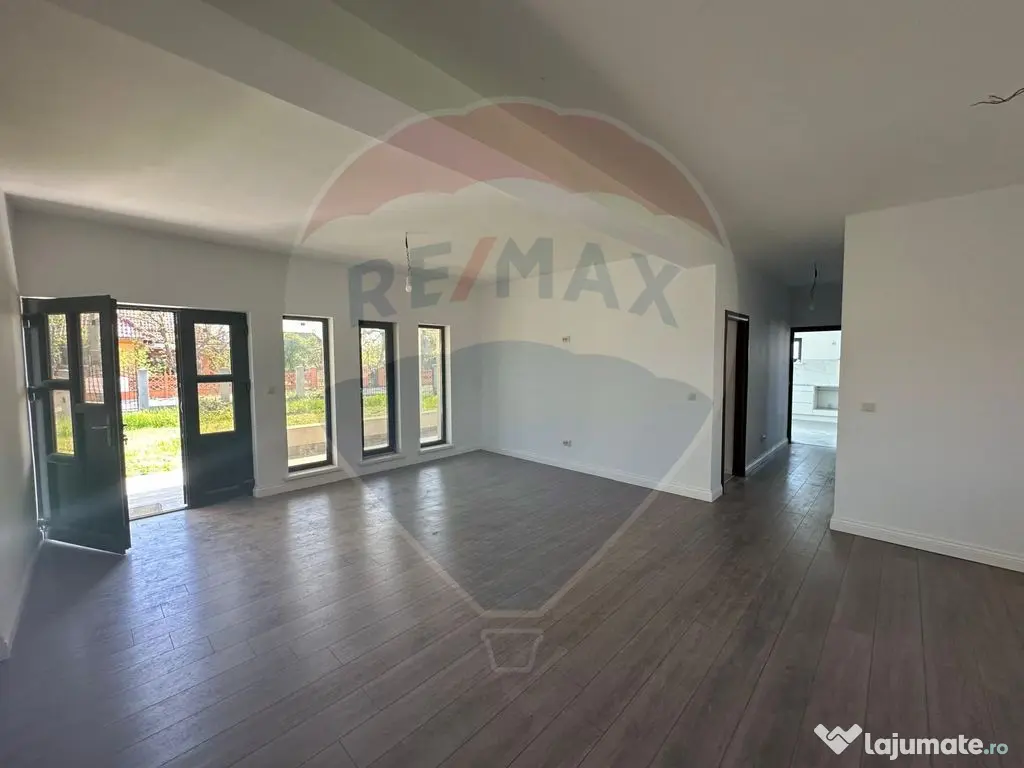 Casă noua - DE VANZARE in Lapusel 