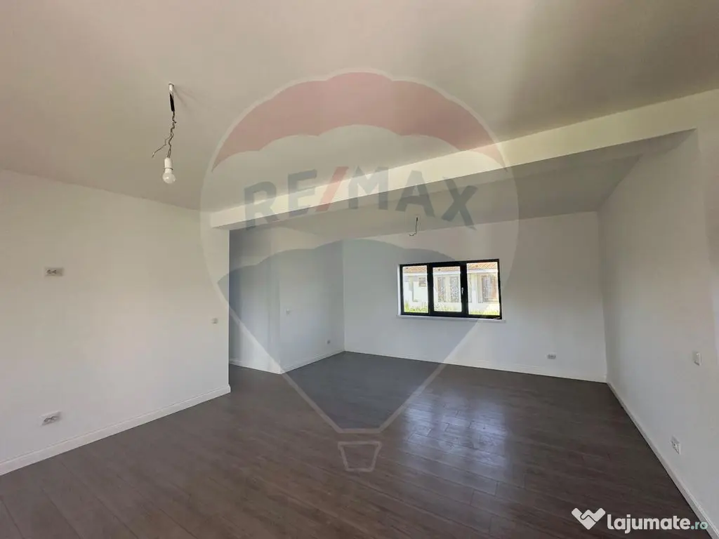 Casă noua - DE VANZARE in Lapusel 