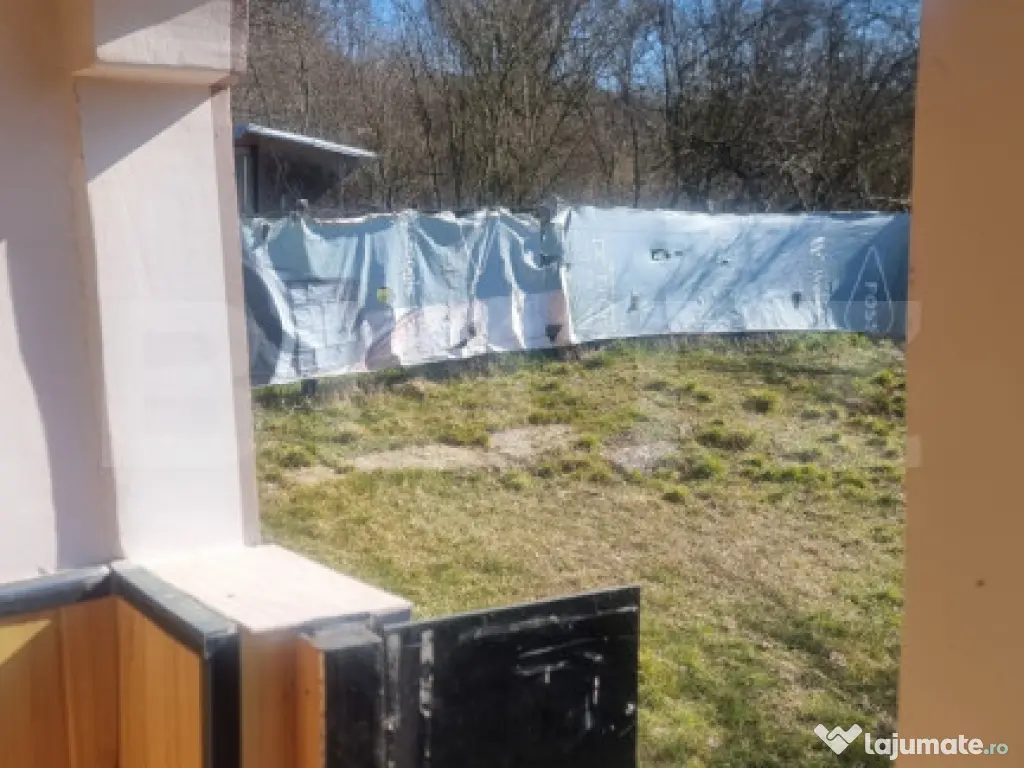 Casa renovata plus teren 